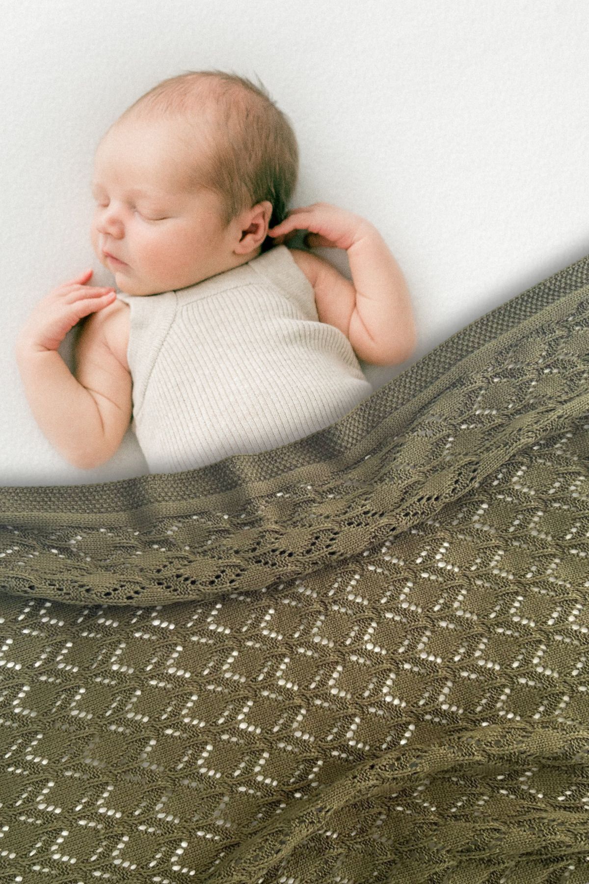 Next Baby ITTLE DEDI Mila Zarif Örgü Motifli Bebek ve Çocuk Örtüsü, Bebek Battaniyesi Haki 80 X 100 CM
