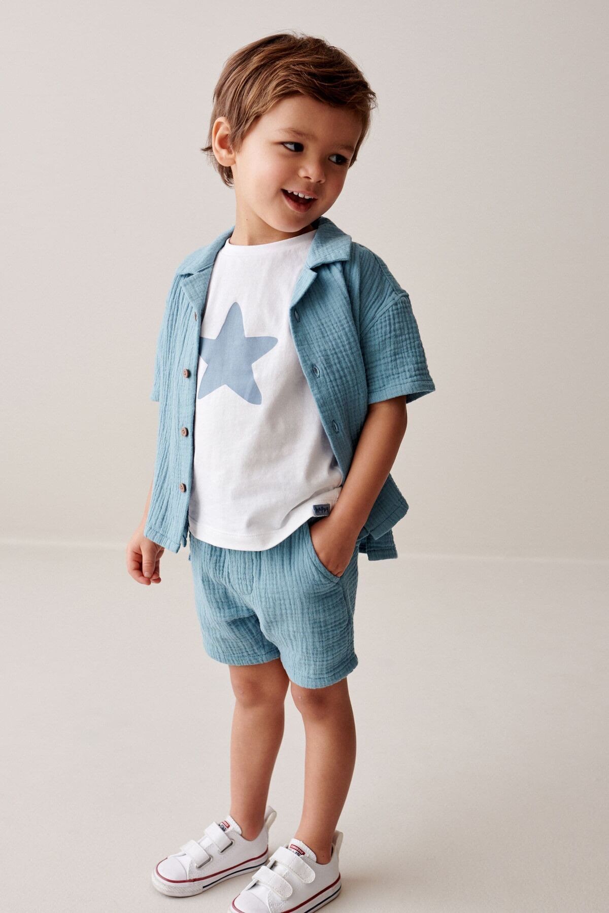 Next Baby %100 Pamuklu Mavi Kısa Kollu Mülin Gömlek Şort % 100 Pamuklu Thsirt 3’lü Set