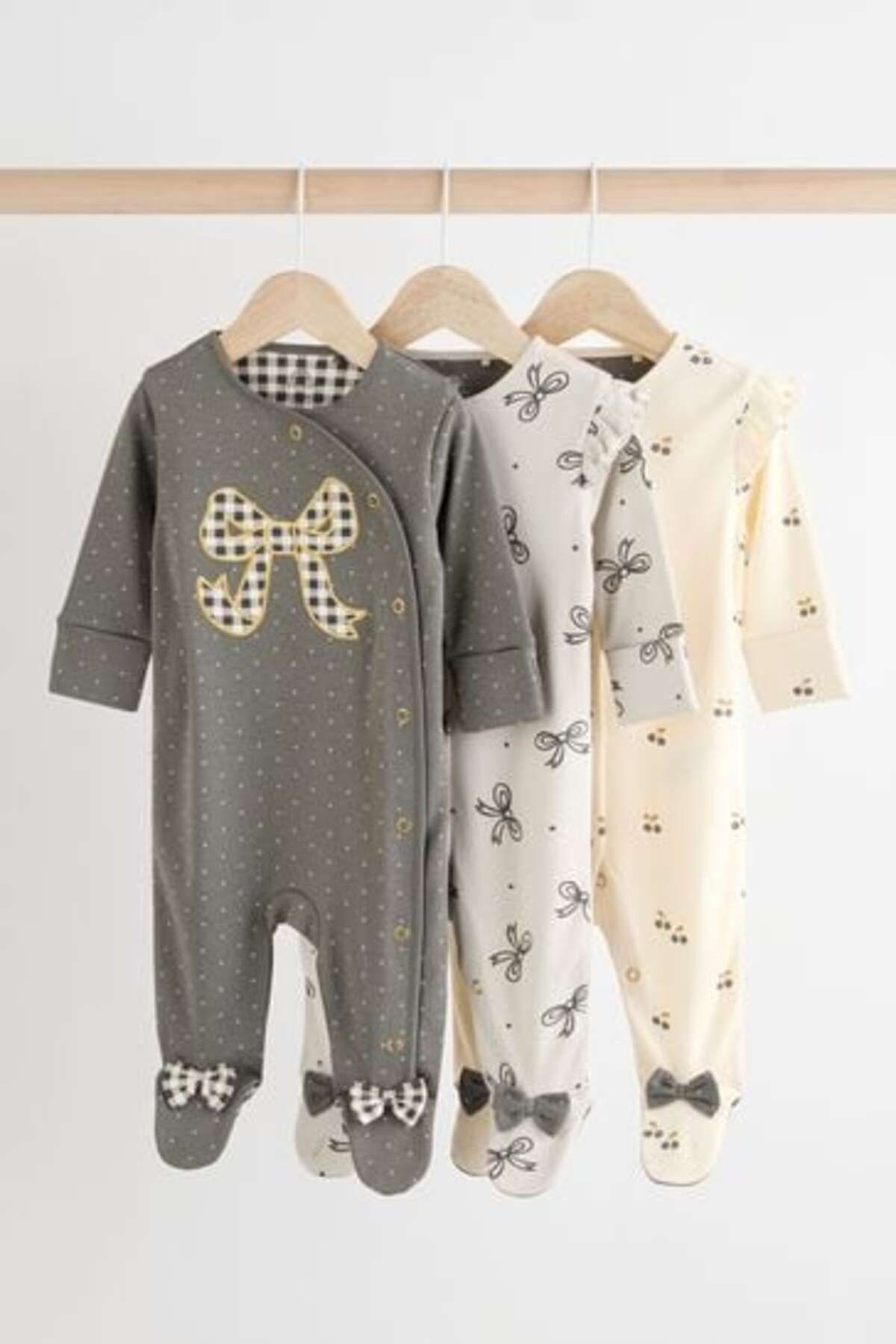 Next Baby % 100 Pamuklu Gri Krem Fiyonk Desenli  3'lü Tulum Set